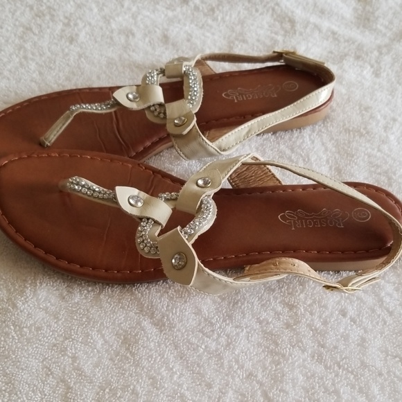 Sandals - Picture 3 of 5